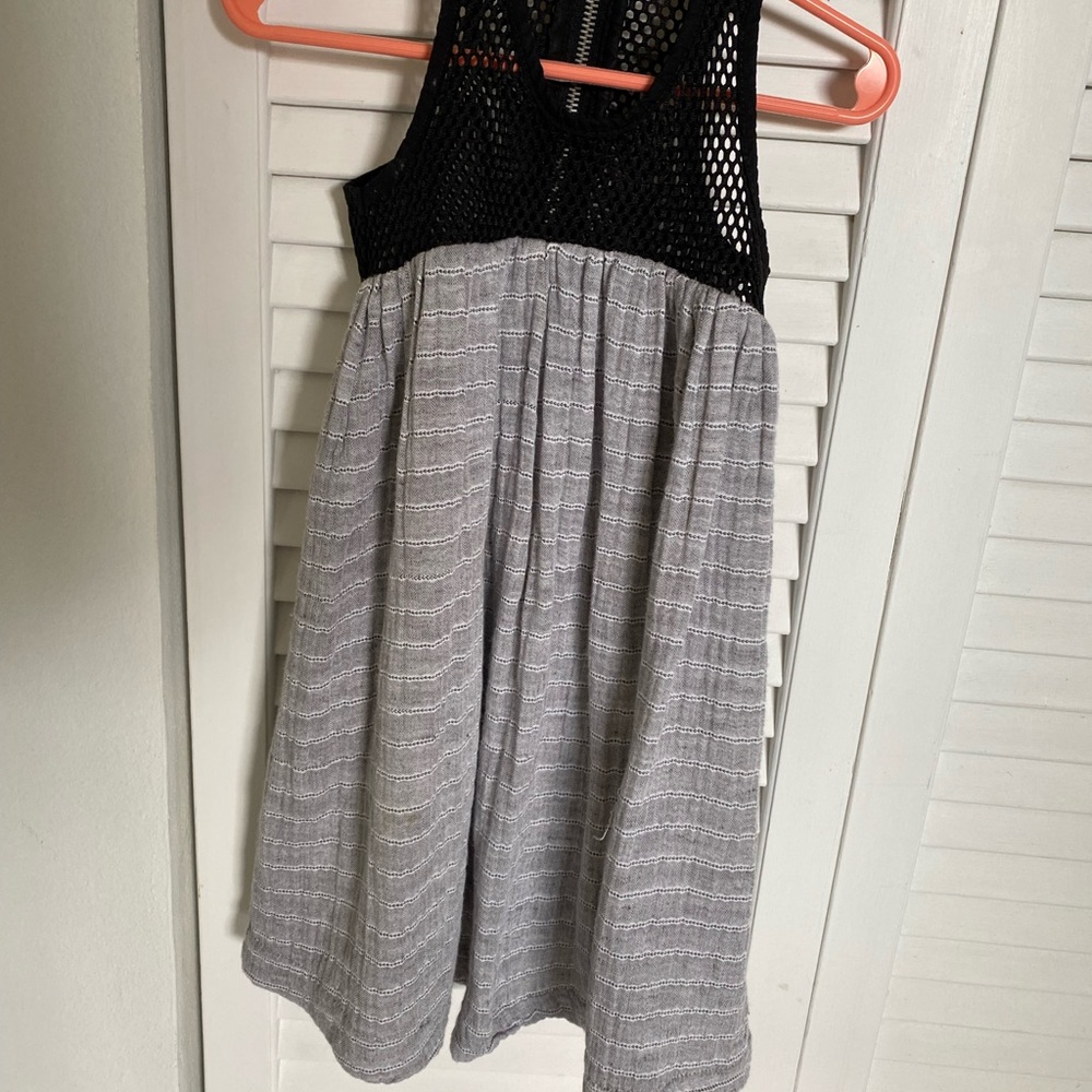 Sleeveless Dress (little girls)